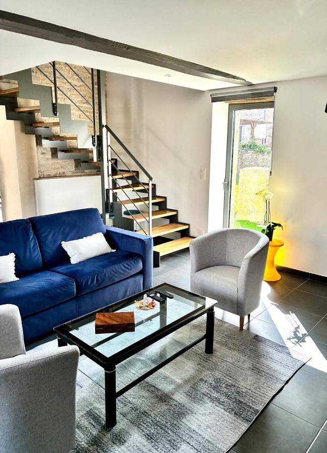 Location de vacances pour 6 personnes, avec terrasse, animaux acceptés dans Circuit Dijon-Prenois - 3