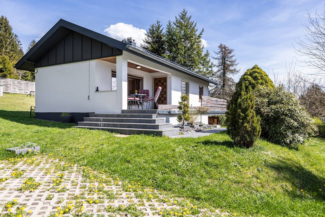Ferienhaus 'Selma' mit privater Terrasse, Balkon und Wi-Fi in Goldlauter - Heidersbach, Suhl