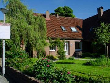 Ferienwohnung für 2 Personen, mit Garten und Terrasse in Leer