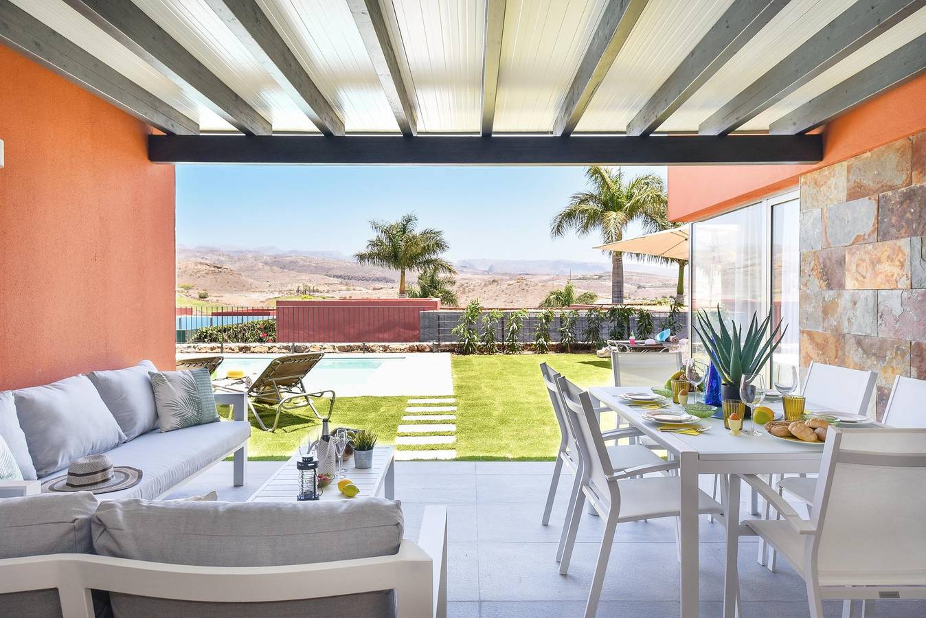Par 4 Rental 10 Salobre by Villagrancanaria in Salobre, San Bartolomé de Tirajana