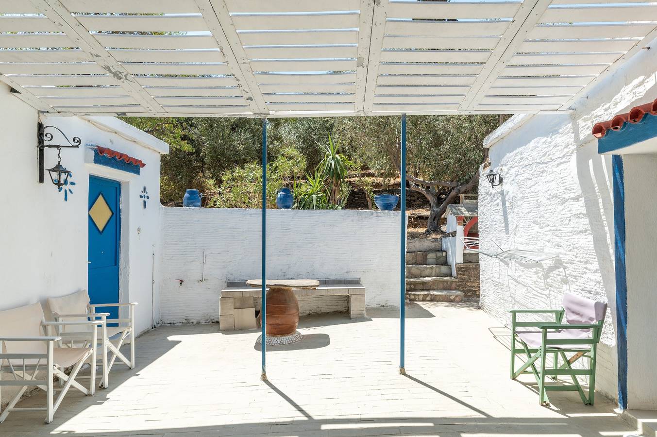Ferienhaus 'Andros Traditional House' mit Bergblick, privater Terrasse und privatem Garten in Pera Chorio, Andros
