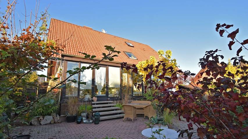Ferienwohnung für 4 Personen, mit Garten und Terrasse sowie Pool, mit Haustier in Bad Zwesten