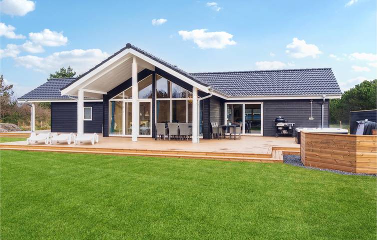 Ferienhaus für 10 Personen, mit Sauna und Whirlpool sowie Terrasse in Lolland-Falster - 2