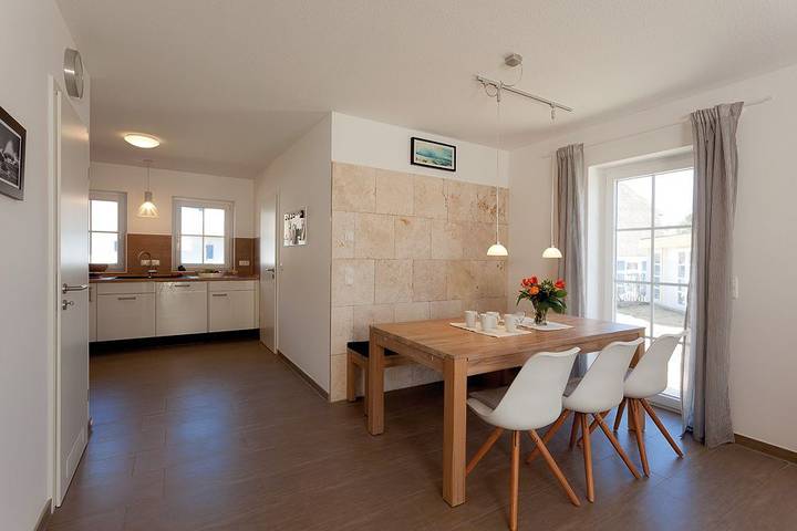 Ferienhaus für 6 Personen, mit Garten und Sauna in Karlshagen - 2