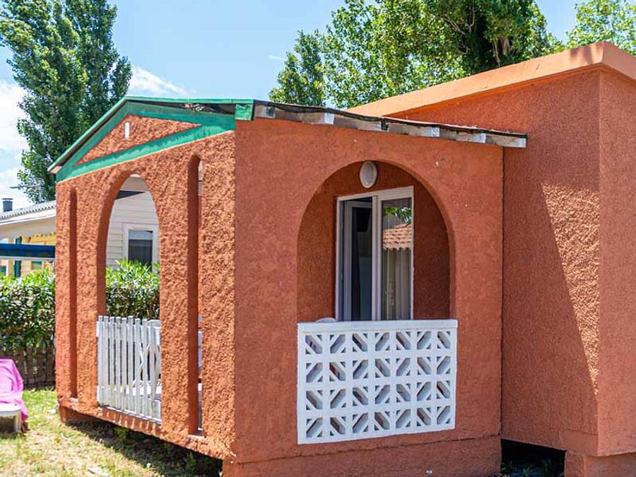 Camping Paradis - Naia Village  - Bungalow 4 personnes - Alize 4 Pers Dimanche in Le Barcarès, Côte d'Améthyste