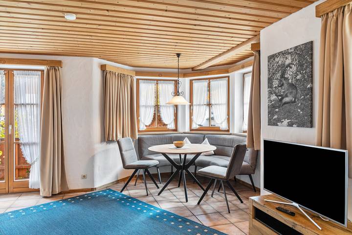 Ferienwohnung für 2 Personen, mit Balkon im Mittenwald - 4