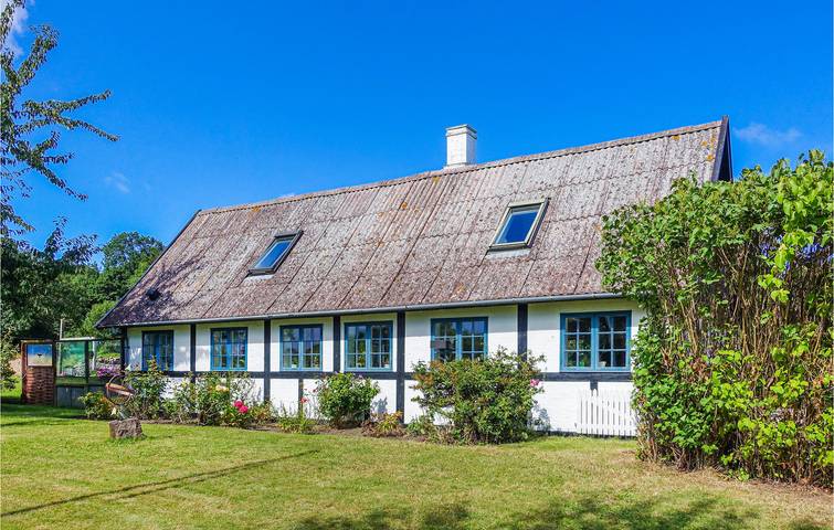 Feriehus for 5 personer, med Terrasse i Svaneke