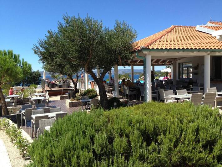 Camping pour 5 personnes, avec vue et bassin pour enfant ainsi que jardin et piscine dans Krk - 3