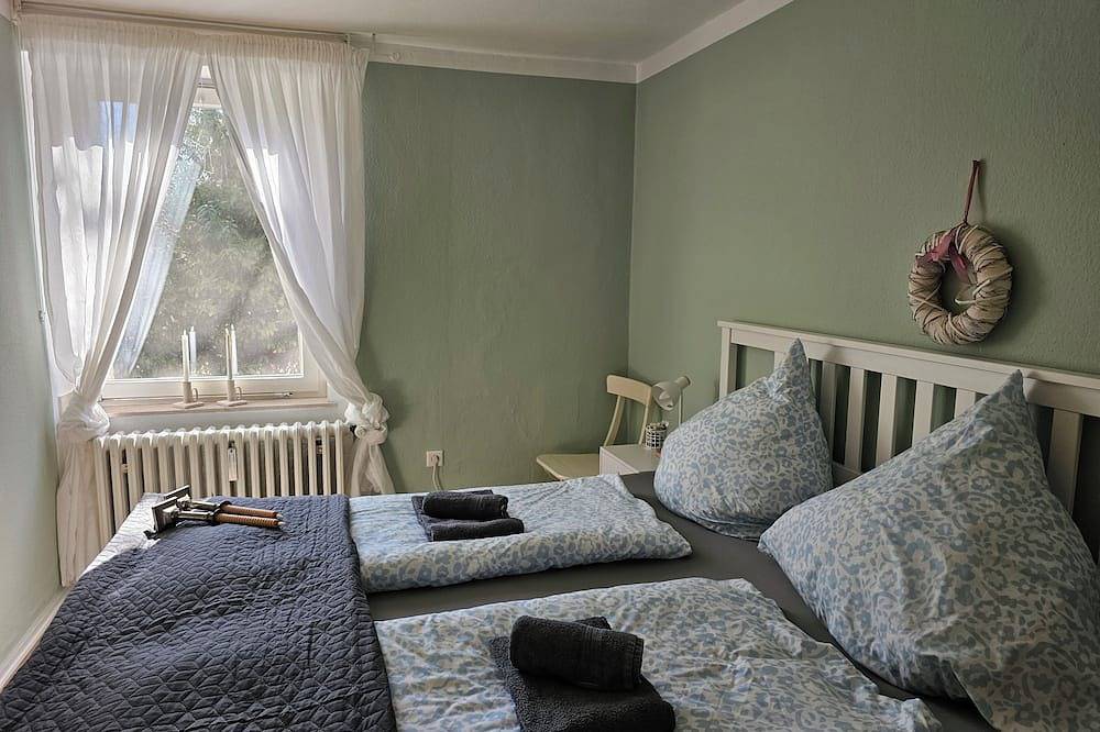 Ganze Wohnung, Gartenwohnung mit Terrasse in Bad Wilhelmshöhe, Kassel