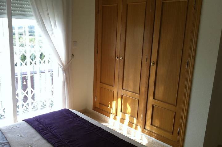 Villa pour 6 personnes, avec jardin ainsi que balcon et piscine à Guardamar del Segura - 2