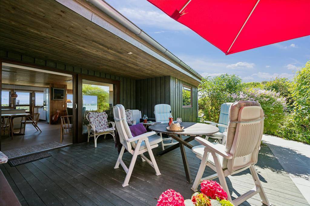 Gemütliches Ferienhaus mit Panoramablick über die Ebeltoft Bucht – perfekt für einen erholsamen Urlaub in Ebeltoft, Süddjursland