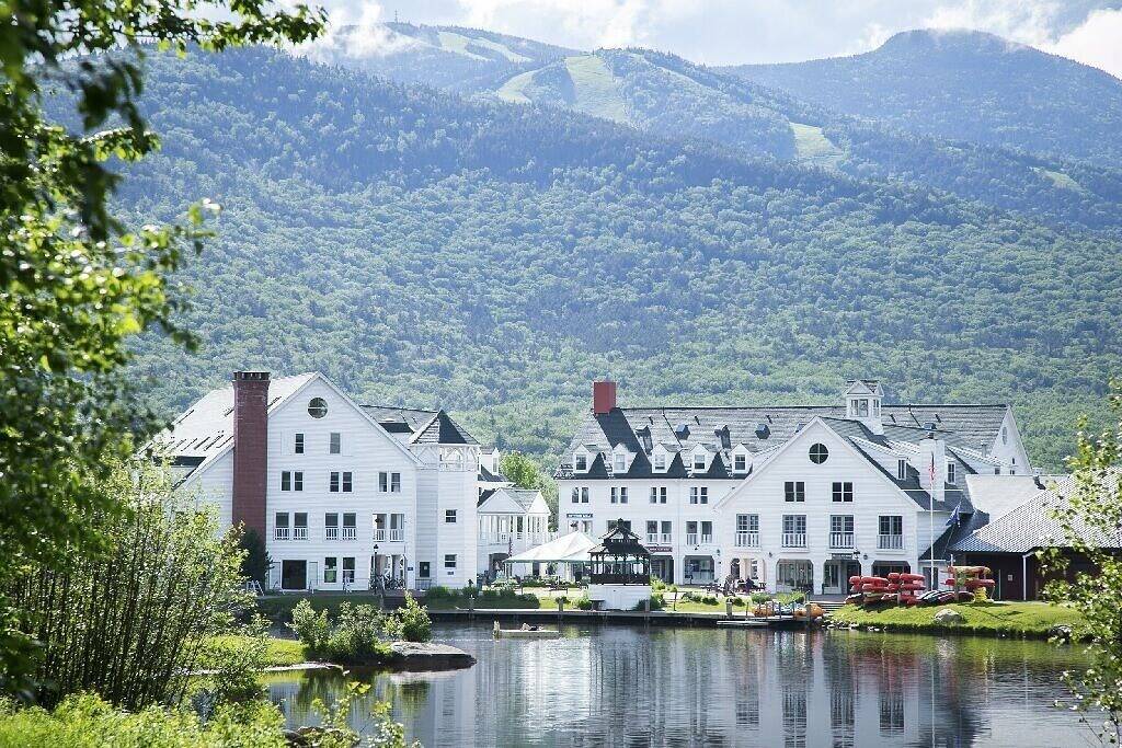 Ganze Wohnung, Waterville Valley Condo - Well Appointed With Mountain Views in Waterville Valley, Grafton County