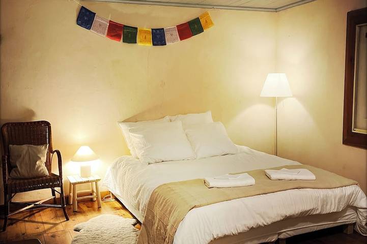 Pause nature dans la chambre du moine, espace bien-être sur place ! in Saint-Arcons-d'Allier, Haute-Loire