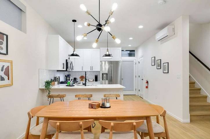 Vacation house for 8 people, with terrace in Seattle