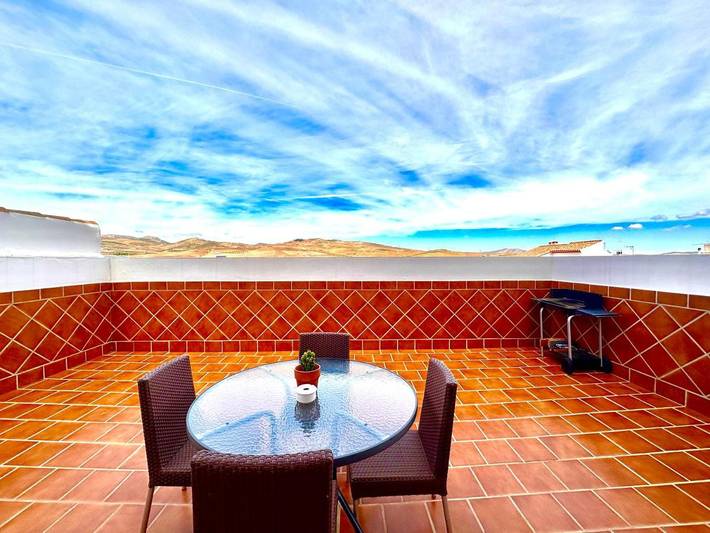 Apartamento de vacaciones para 5 personas, con vistas y terraza - 1