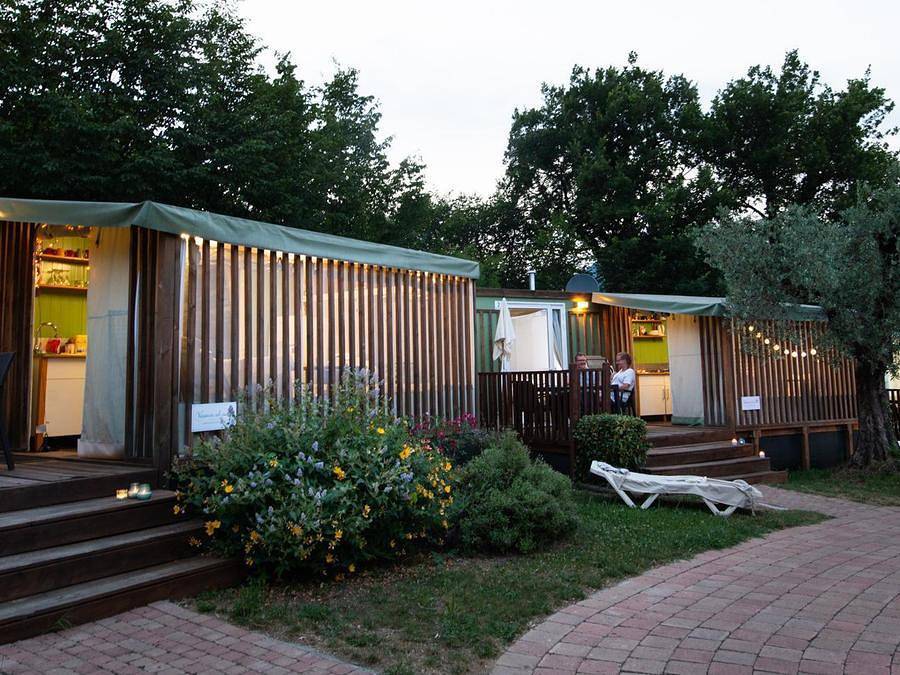 Weekend Glamping Resort - Mobilheim 5 personen - Cleveres Häuschen in San Felice del Benaco, Gardasee-Berge