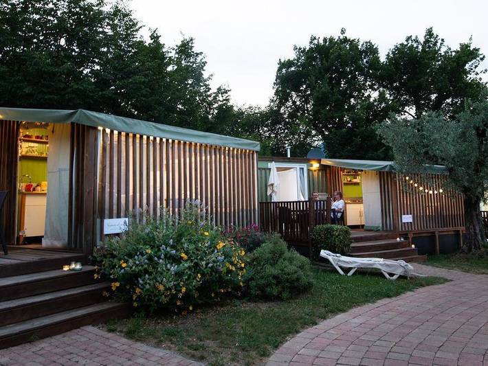 Wohnwagen für 5 Personen, mit Kinderpool am Gardasee - 3