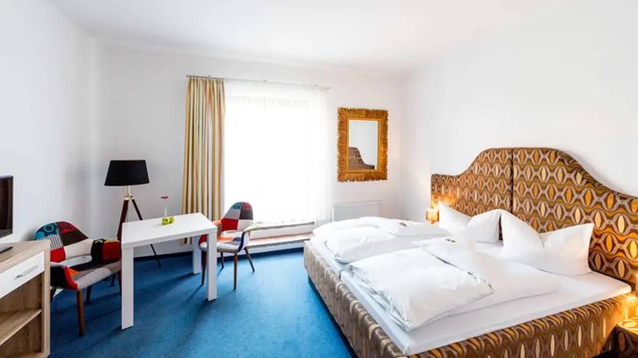 Doppelzimmer für 2 Personen (25 m²) in Magdeburg in Magdeburgo, Elbe-Börde-Heide