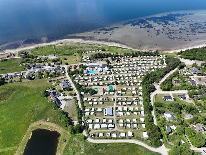 Camping für 5 Personen, mit Ausblick und Pool sowie Terrasse, mit Haustier in Dänemark