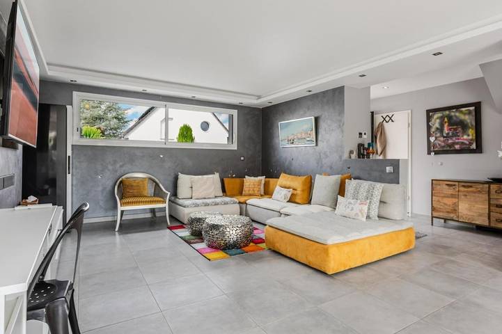 Location de vacances pour 8 personnes, avec jacuzzi ainsi que jardin et piscine à Furdenheim - 2