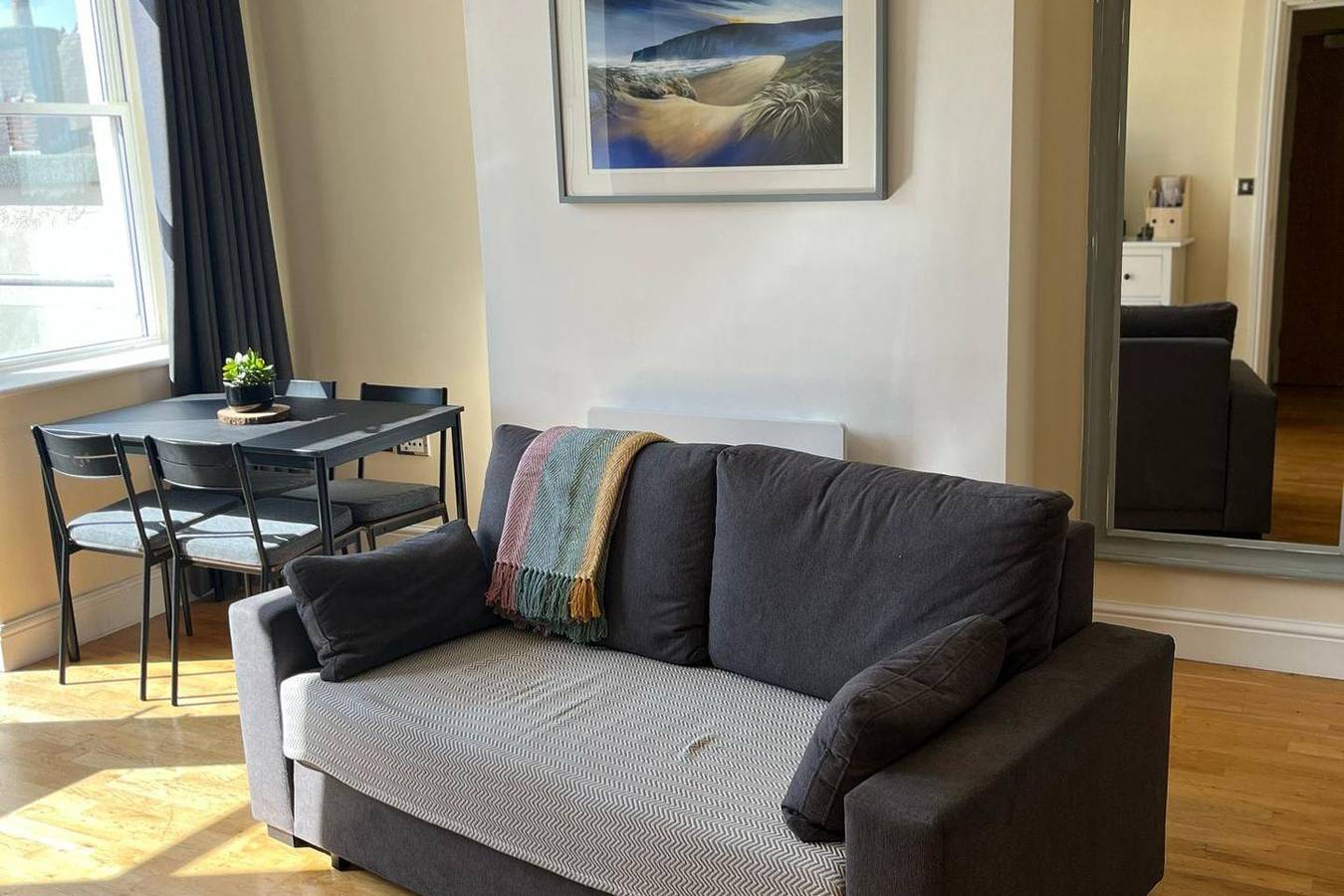 Geheel vakantieappartement, Cardiff Apt - Sleeps 6 - Castle & Stadium Nearby in Cardiff, Cardiff en omgeving