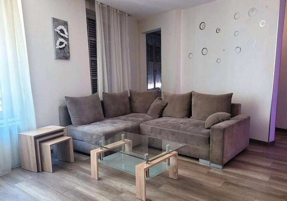 Appartement entier, Two-Bedroom Apartment in Montbéliard, Doubs