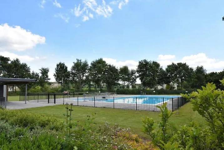 Ferienhaus für 14 Personen, mit Garten und Pool sowie Ausblick, mit Haustier in den Niederlande - 4