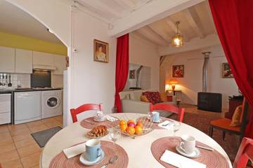 Gîte pour 5 personnes, avec jardin, animaux acceptés à Longny-au-Perche