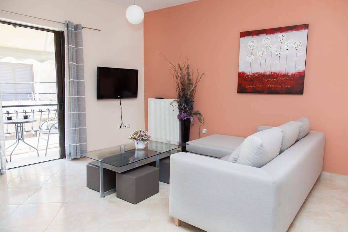 Appartement entier, Appartement de vacances pour 5 personnes avec balcon/terrasse in Le Pirée, Côte Sud de l'Attique