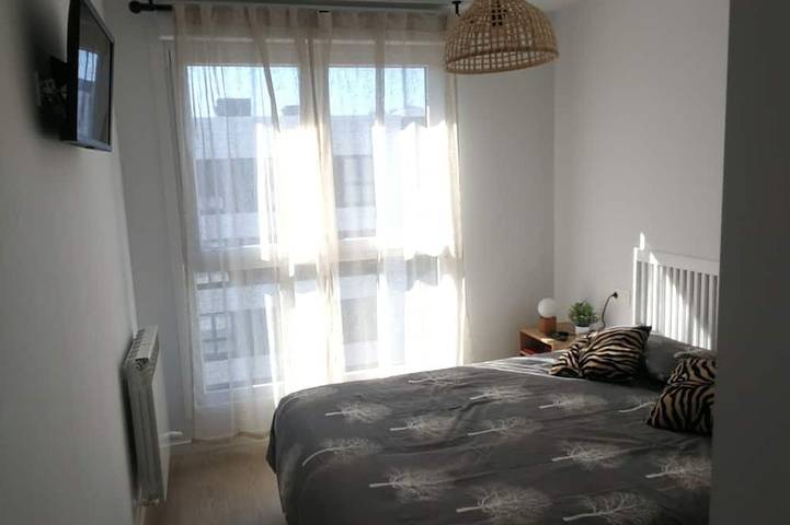 Ferienhaus für 4 Personen, mit Pool und Balkon in San Sebastian - 3