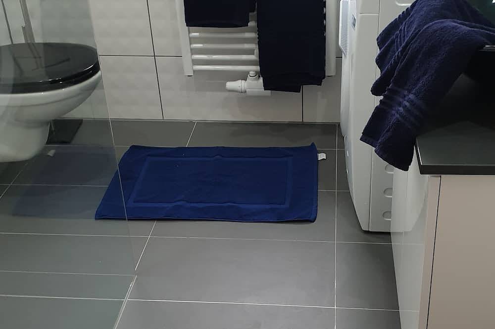 Ganze Wohnung, Klimatisierte Ferienwohnung 2, super Anbindung nach Wien + superschnellem Wlan in Neulengbach, Traisental