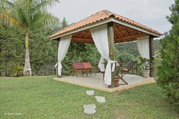 Maison d’hôte pour 12 personnes, avec jardin et terrasse à Cunha