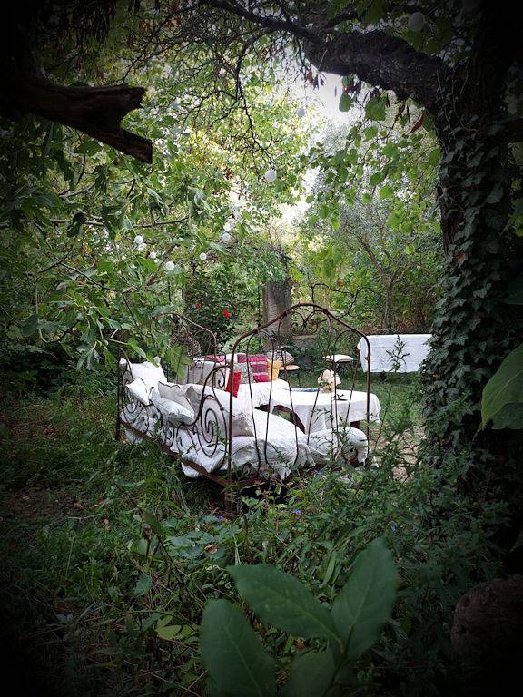 Chambre d’hôte pour 3 personnes, avec jardin dans les Alpes-de-Haute-Provence - 3