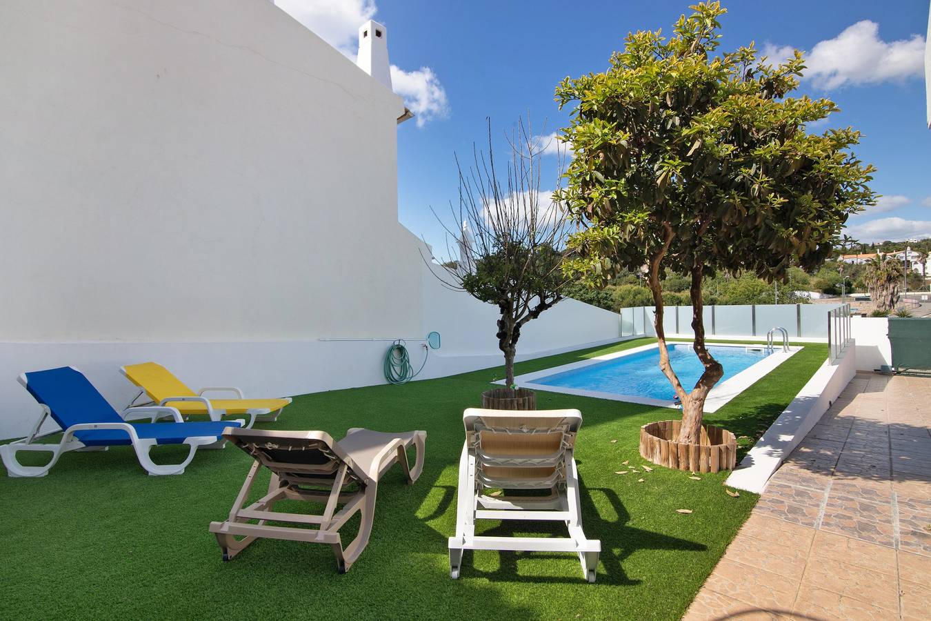 Villa 'Neves' mit Bergblick, privatem Pool und privater Terrasse in Albufeira, Faro Distrikt