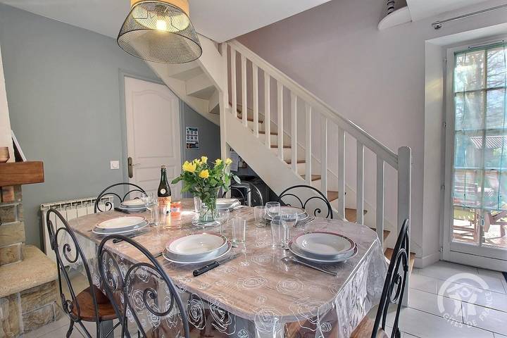 Gîte pour 6 personnes, avec jardin et terrasse à Pleudihen-sur-Rance - 4