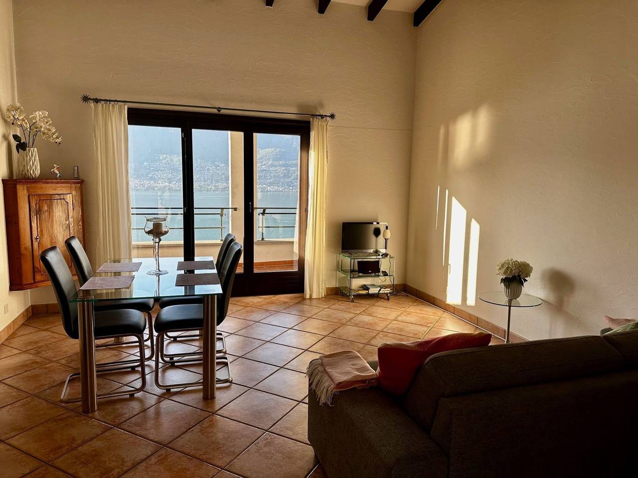 Ganze Wohnung, Residenza Viramonte - Casa Bianca, Wohnung 19 in Piazzogna, Gambarogno