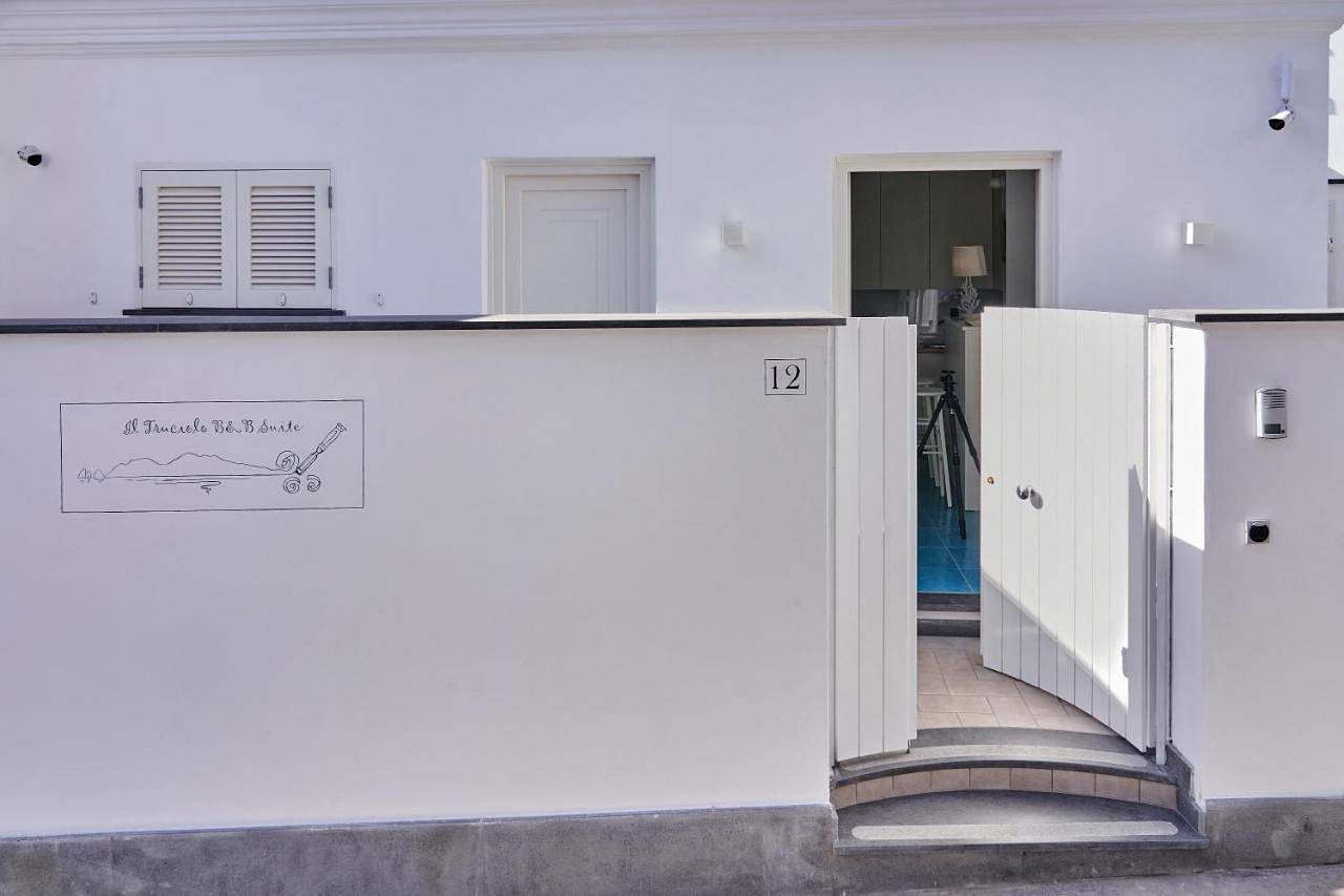 Il Truciolo Suite in Anacapri, Napoli e dintorni