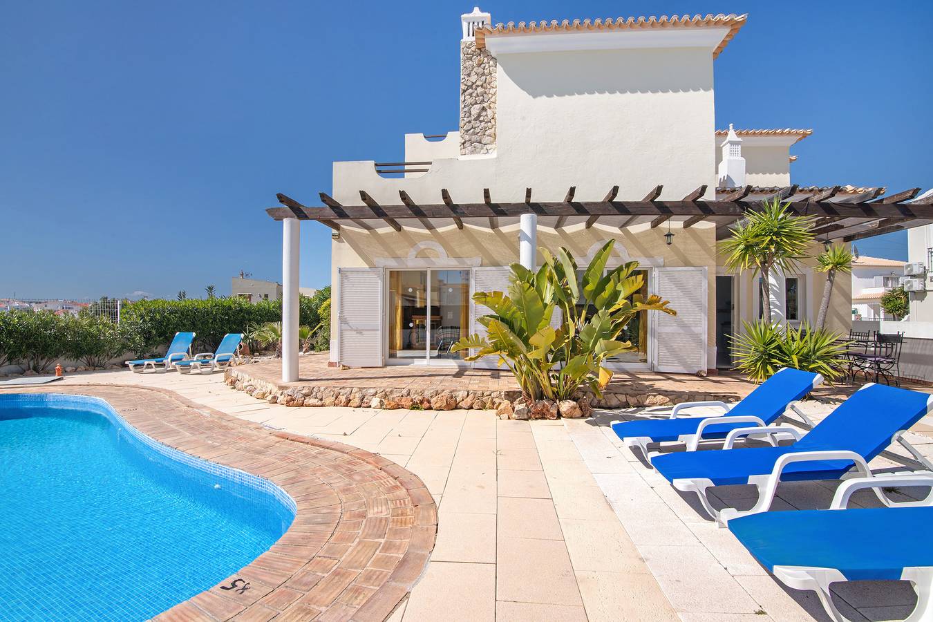 Holiday Home 'Breeze - Adults Only' with Sea View, Wi-Fi and Air Conditioning in Albufeira, Faro District