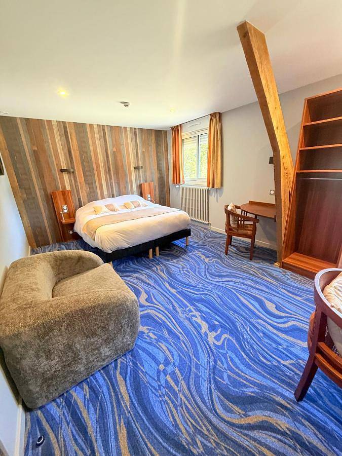 Hôtel Roc Land in Tremblay, Fougères-Vitré