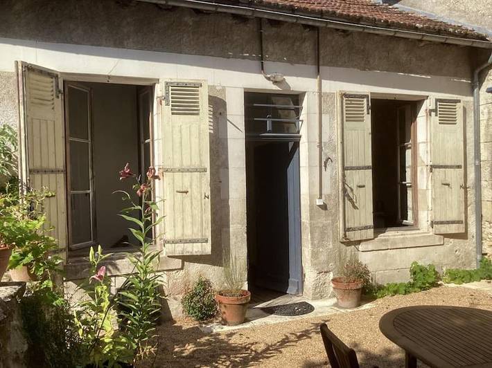 Location de vacances pour 4 personnes, avec jardin et vue à Bourdeilles - 2