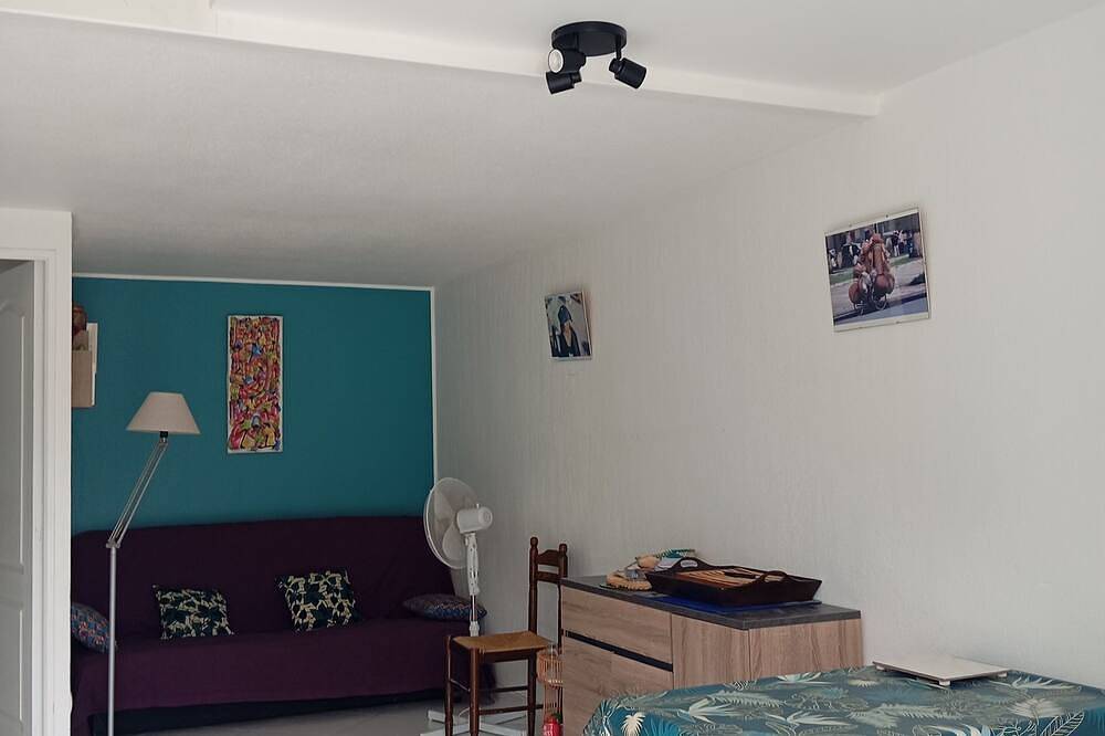 2 bedroom lodge in fleury in Saint Pierre la Mer, Fleury