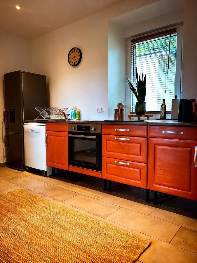 Ferienwohnung für 3 Personen, mit Ausblick und Terrasse in Höhr-Grenzhausen - 3