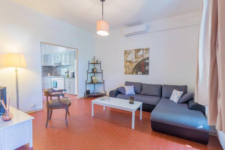 Location de vacances pour 6 personnes, avec jardin et vue dans Plage Du Pradeau - 3