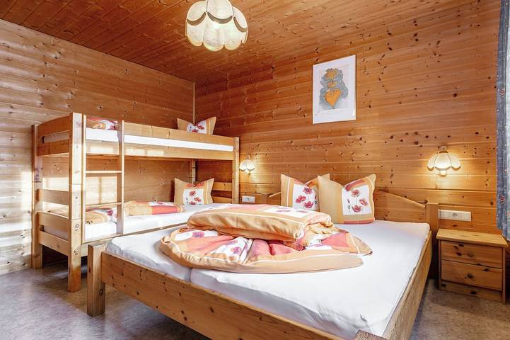 Ferienwohnung für 4 Personen, mit Terrasse und Garten in Kaunerberg - 3