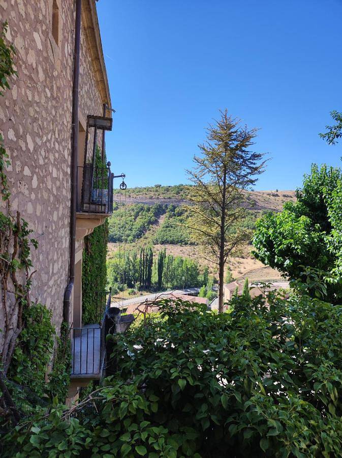 Double or Twin Room with Bathroom in Sepúlveda, Provincia de Segovia