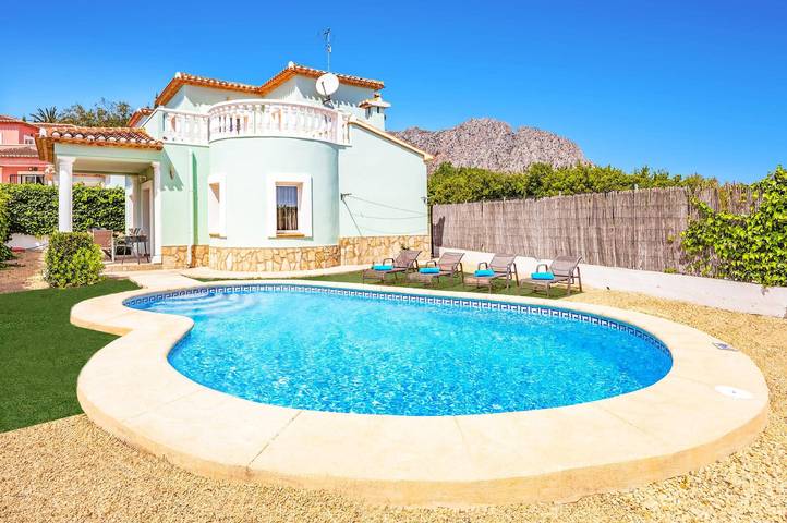 Casa rural para 6 personas, con Jardín en Beniarbeig