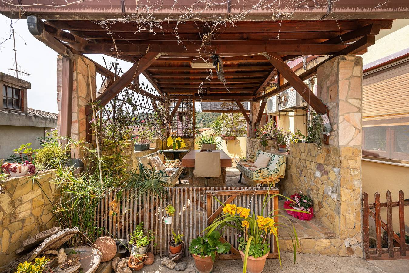 Ferienhaus 'Monolocale Il Girasole' in Stadtzentrumnähe mit Garten und Klimaanlage in Villaputzu, Cagliari Provinz