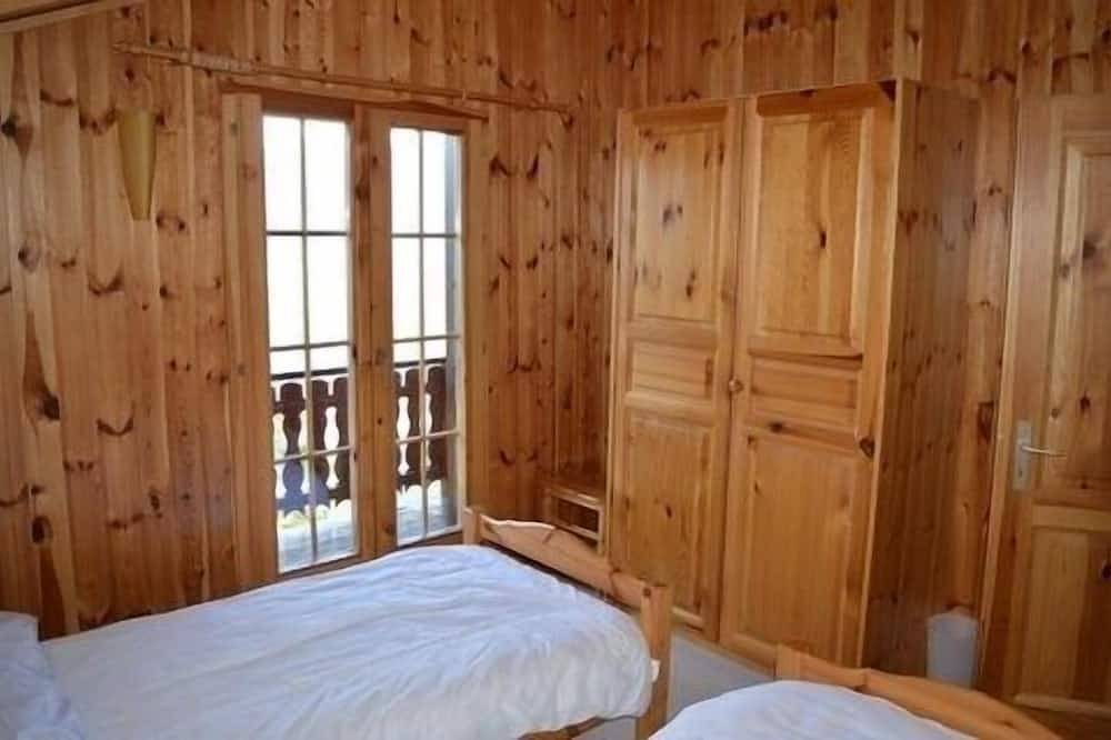 Chalet Hirondelle Mase Zwei Schritte Von Nax Mont Noble Und Thyon-des400euros / week in Mase, Mont-Noble