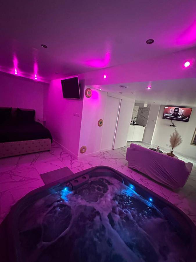 Apartamento de vacaciones para 2 personas, con jacuzzi, Se admiten mascotas - 1