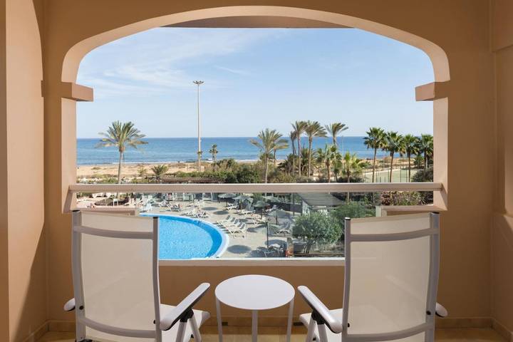 Ferienanlage für 2 Personen, mit Ausblick und Garten sowie Pool auf den Kanaren - 2